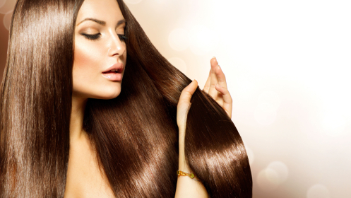 Adiós al encrespamiento, botox capilar con corte y peinado