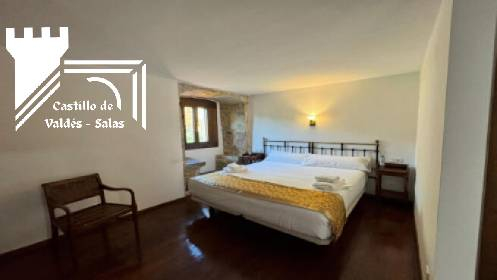 Asturias con encanto, Hotel Castillo Valdés Salas: AD + CENA